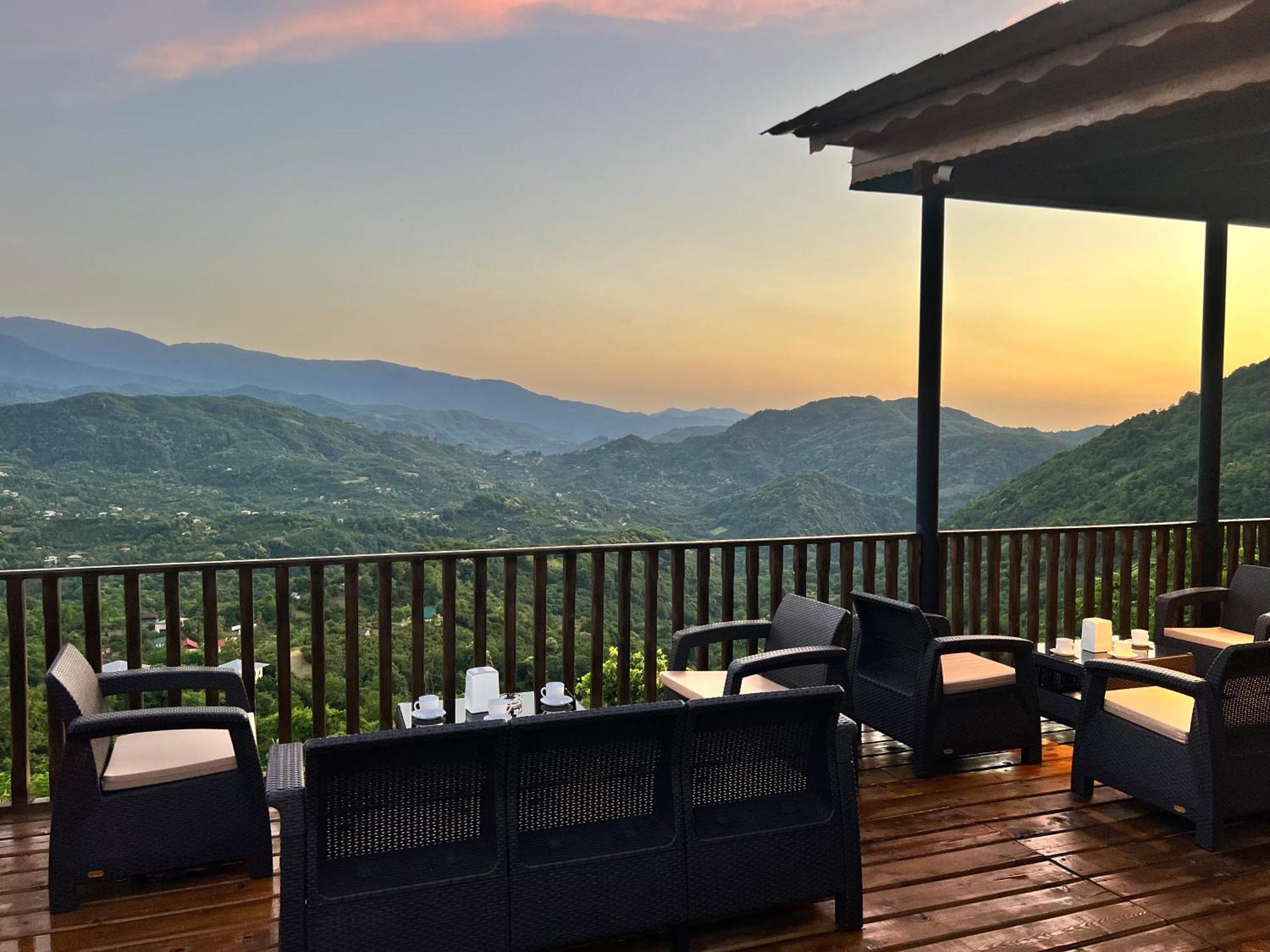 Ukhutiecohouse Villa Vani Exterior photo