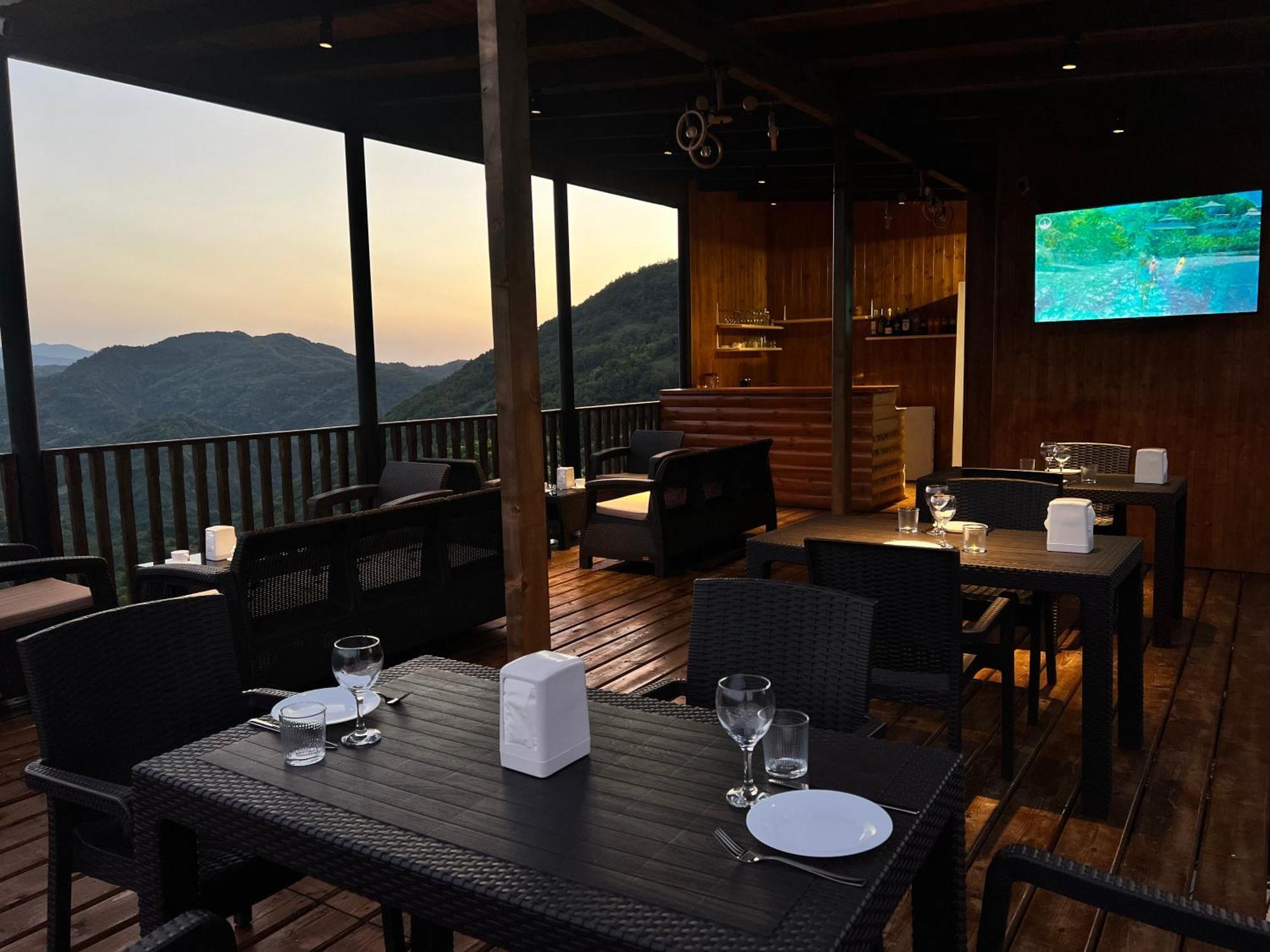 Ukhutiecohouse Villa Vani Exterior photo